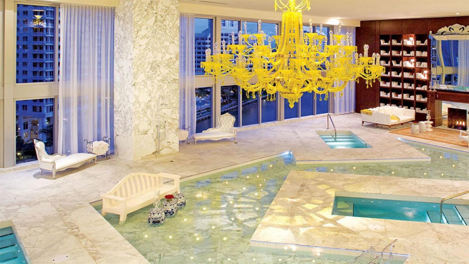Luxurious Condo At Icon With Views Miami Esterno foto