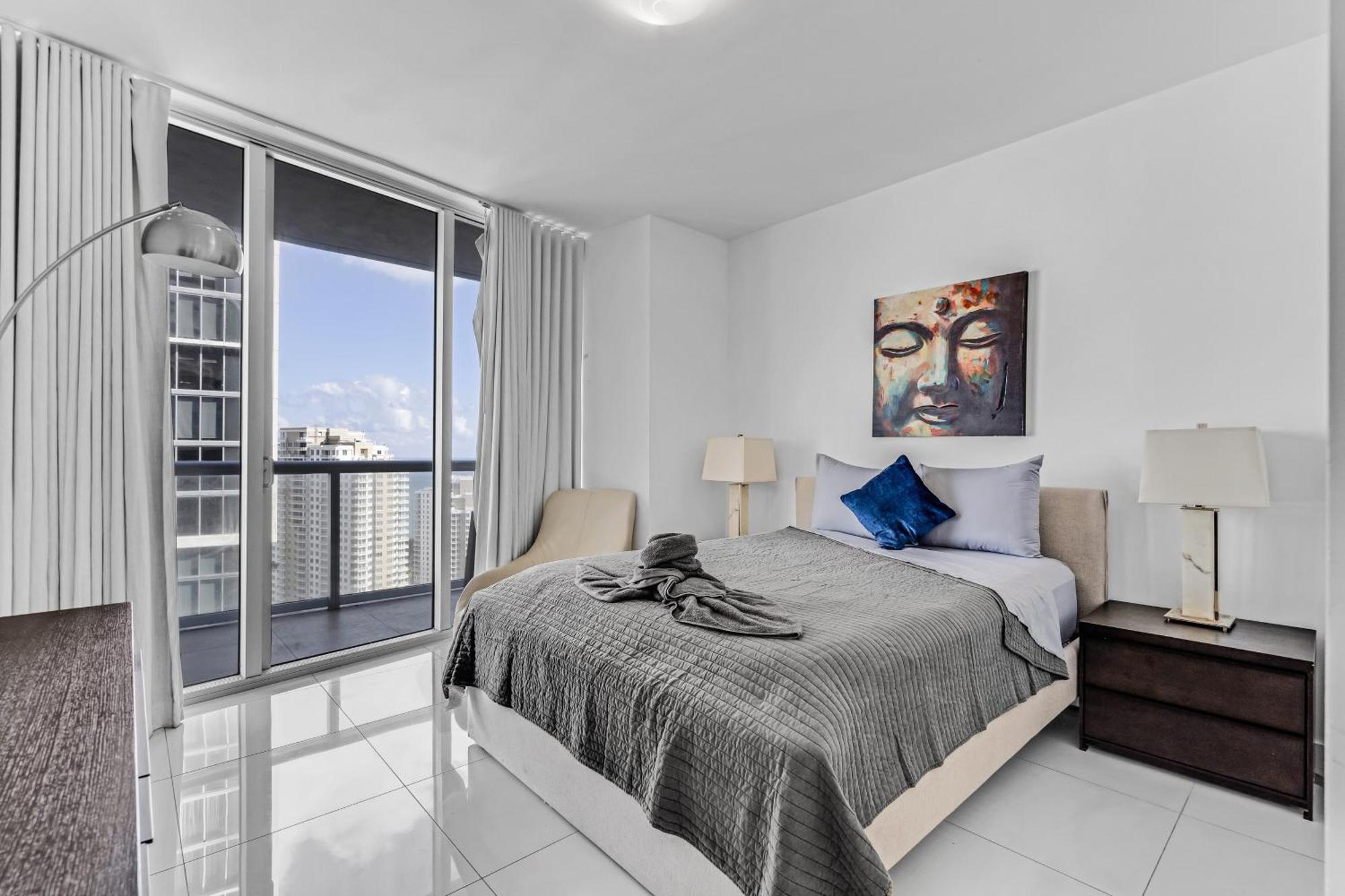 Luxurious Condo At Icon With Views Miami Esterno foto
