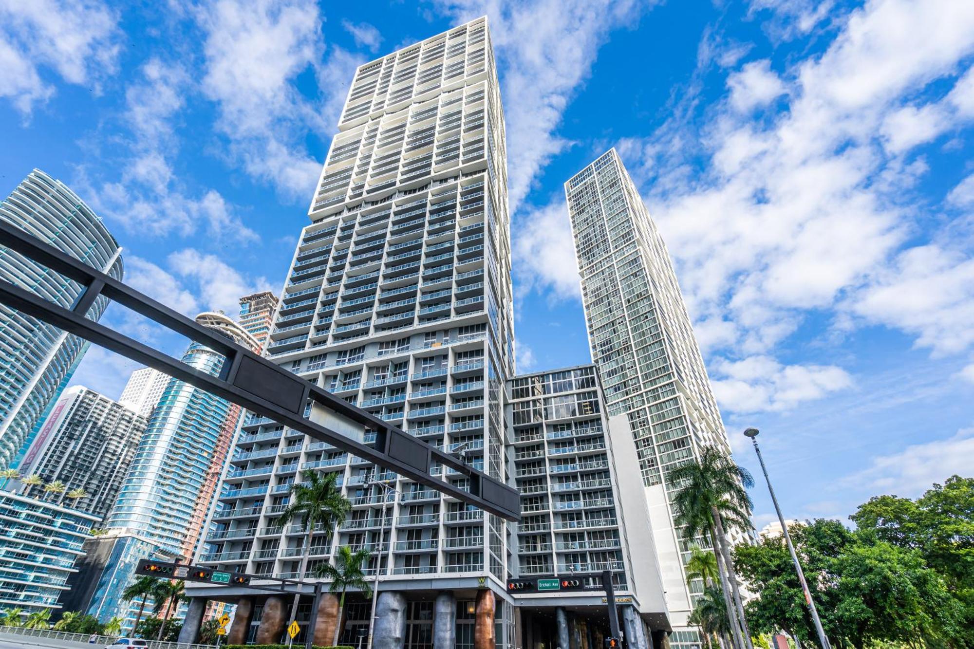 Luxurious Condo At Icon With Views Miami Esterno foto