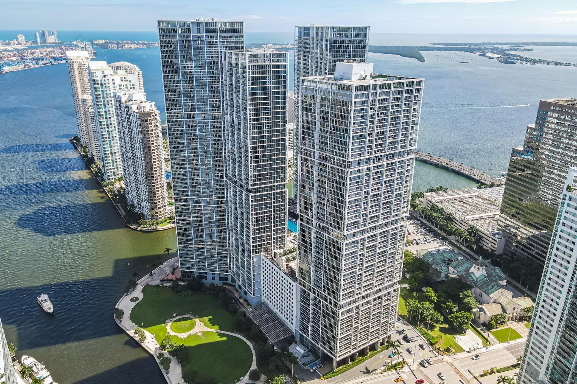 Luxurious Condo At Icon With Views Miami Esterno foto